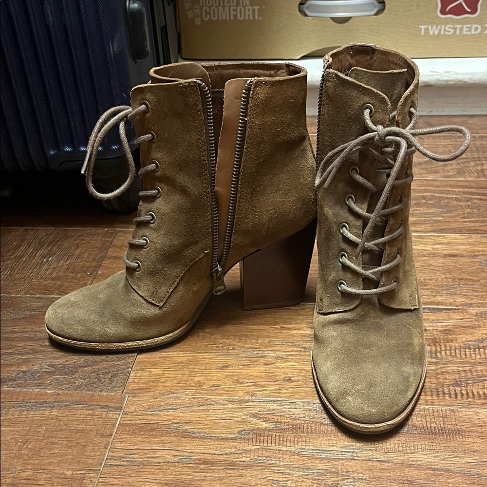 Kork Ease lace up boots